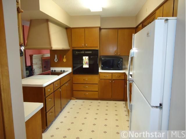206 2nd Ave NW, Utica, MN 55979