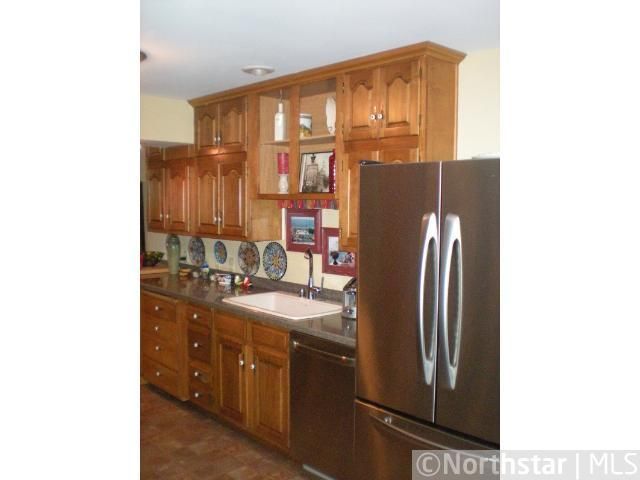 301 12th Ave N, Hopkins, MN 55343