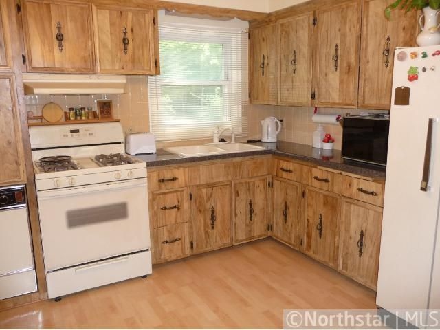 2921 Sumter Ave N, New Hope, MN 55427