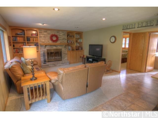 18543 83rd Ave N, Maple Grove, MN 55311