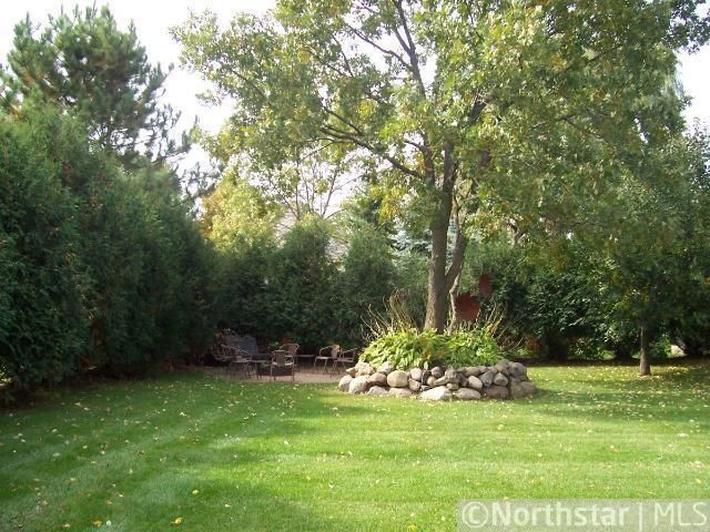 2204 Chelmsford Ln, Saint Cloud, MN 56301