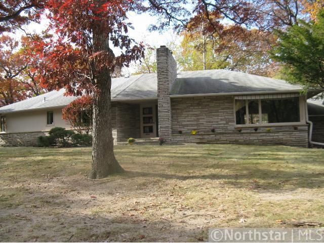 5000 Schaefer Rd, Edina, MN 55436