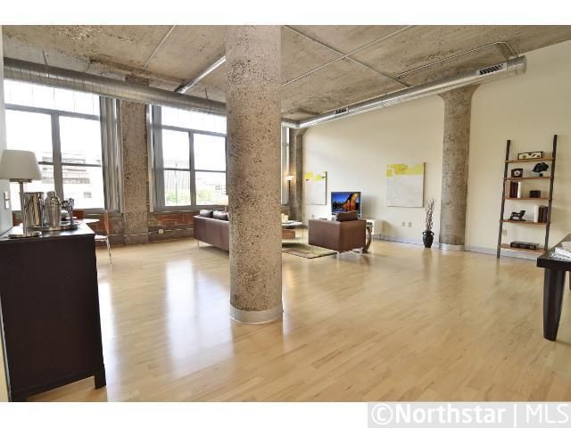 521 7th St #310, Minneapolis, MN 55415