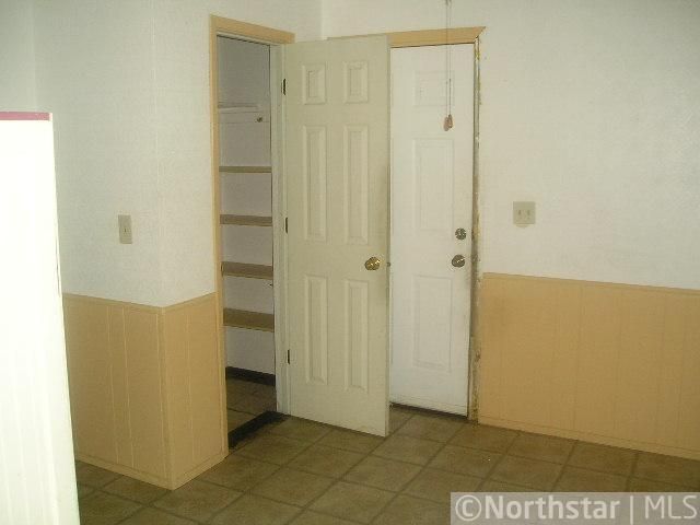 467 Manor Dr NE, Spring Lake Park, MN 55432