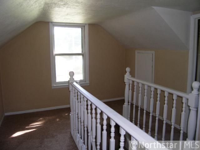 1720 Sylvan St, Maplewood, MN 55117