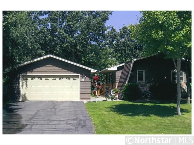 807 3rd St N, Cold Spring, MN 56320