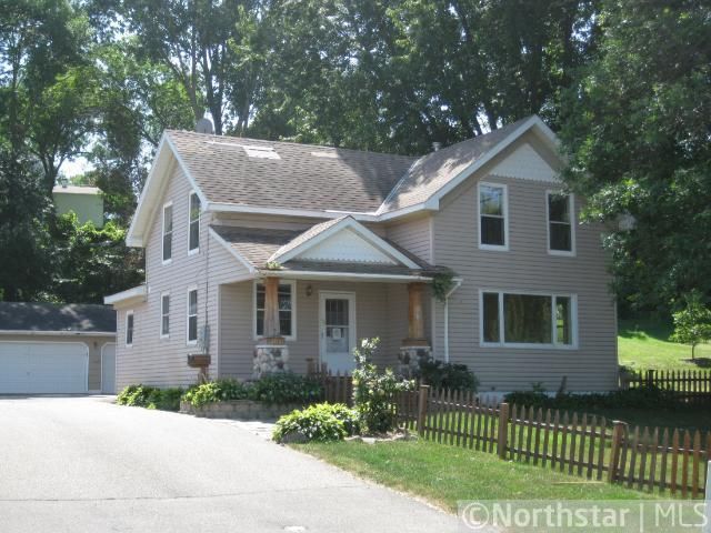 301 E Lake St, Waconia, MN 55387