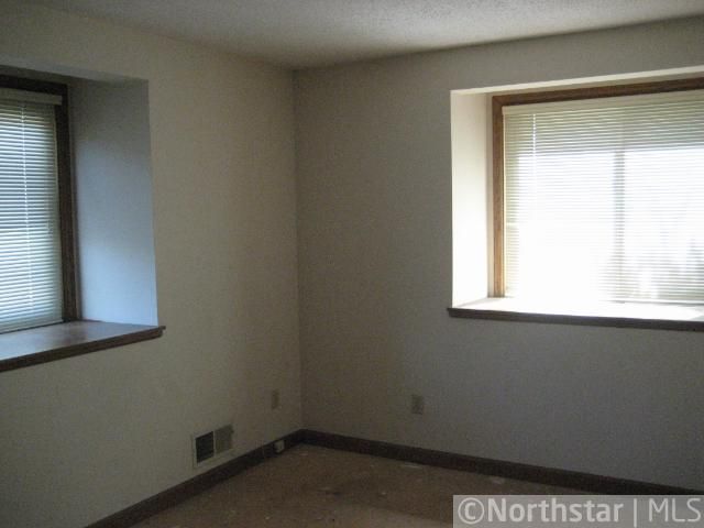 11130 Sumac Ln, Minnetonka, MN 55305