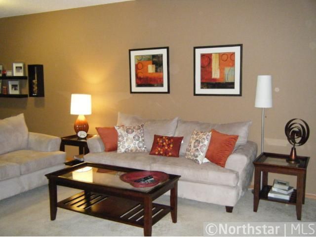 6854 Folkstone Rd, Apple Valley, MN 55124