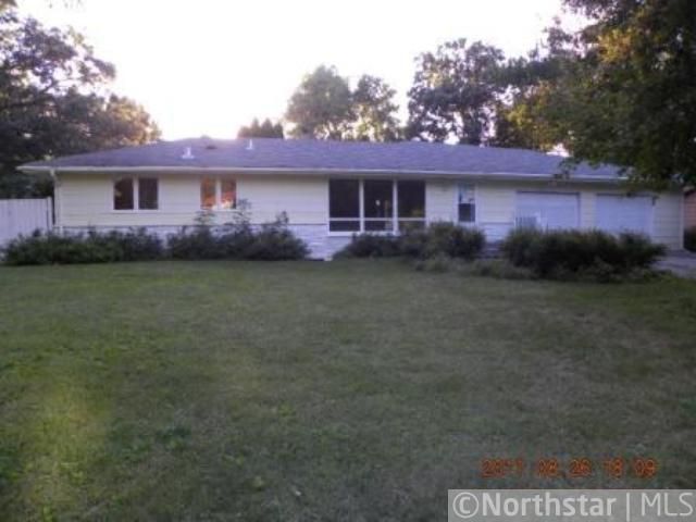 14816 Hillside Ln, Burnsville, MN 55306