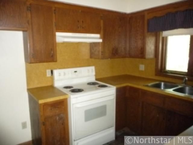 1312 Woods Cir, Buffalo, MN 55313