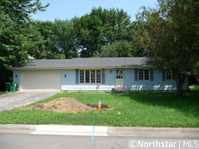 1312 Woods Cir, Buffalo, MN 55313