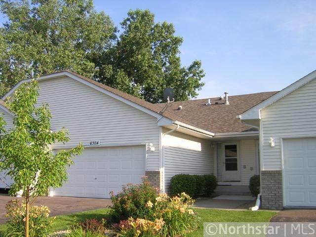 6304 Cavell Ct N, Brooklyn Park, MN 55428
