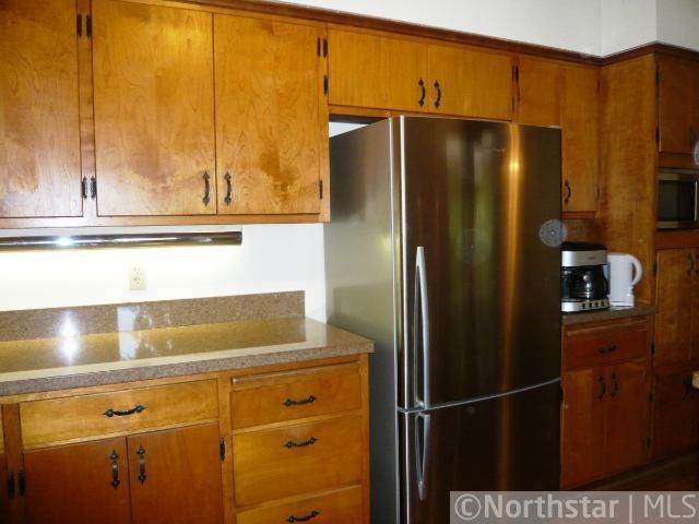 2580 Regent Ave N, Golden Valley, MN 55422