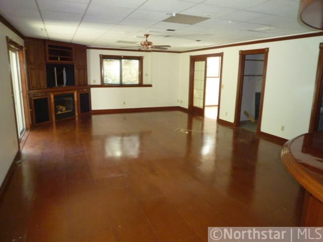8056 257th St, Chisago City, MN 55013