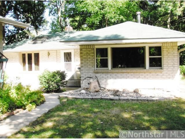 203 Birchwood Ave, White Bear Lake, MN 55110