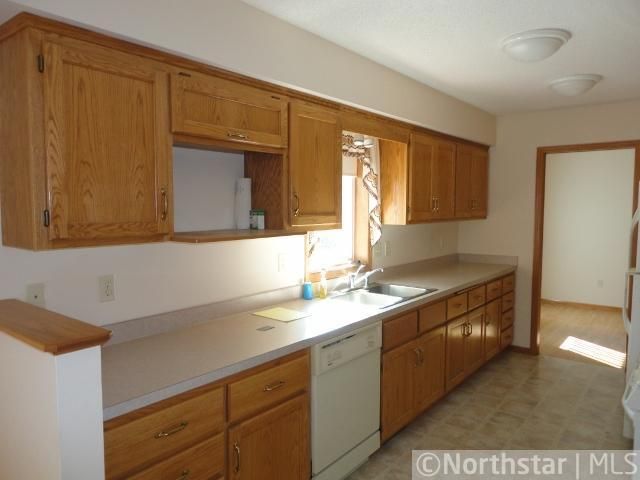 2926 109th Ct NE, Blaine, MN 55449