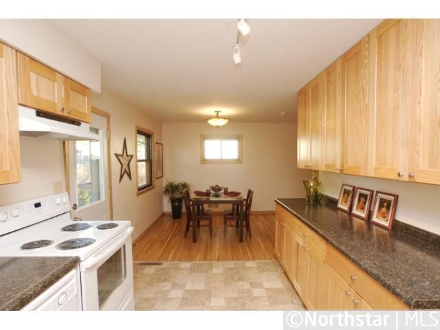 479 Arlington Ave E, Saint Paul, MN 55130
