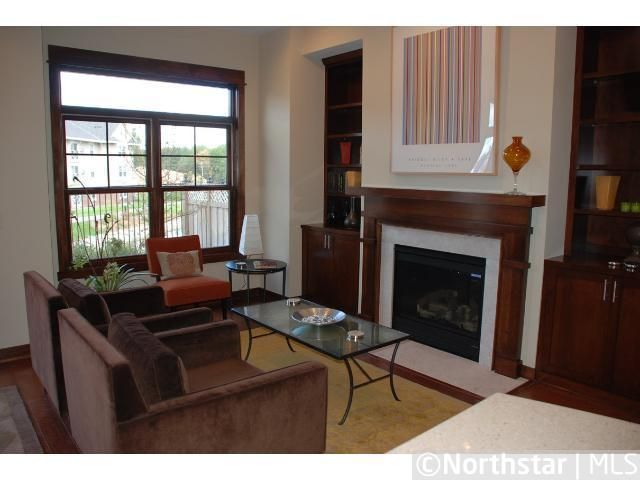 1959 Oak St, West Saint Paul, MN 55118