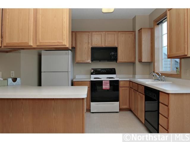 181 Christenson Ct NE, Fridley, MN 55432