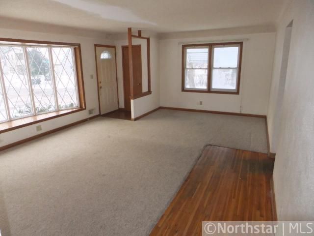 1719 Orange Ave E, Saint Paul, MN 55106
