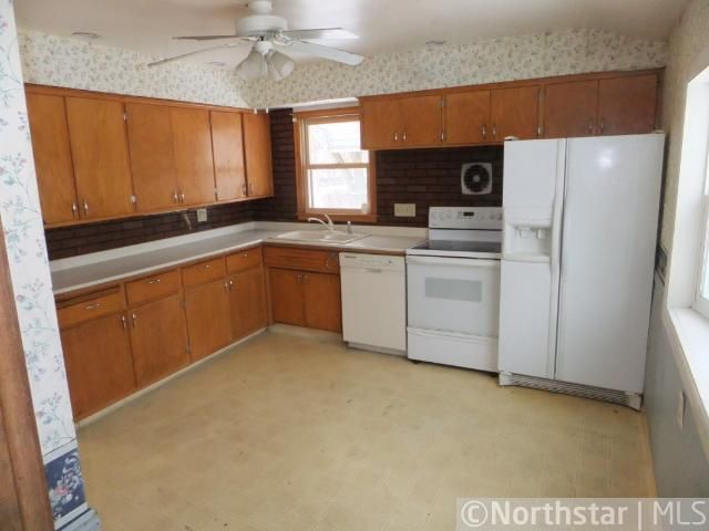 1719 Orange Ave E, Saint Paul, MN 55106