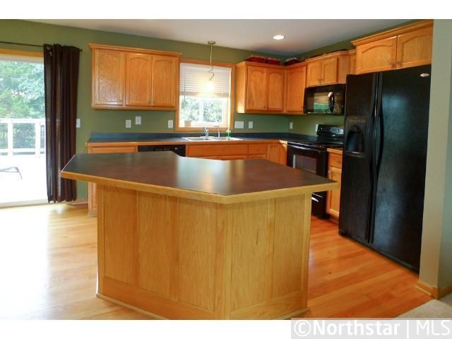 12756 Ferrara Ave N, Hugo, MN 55038