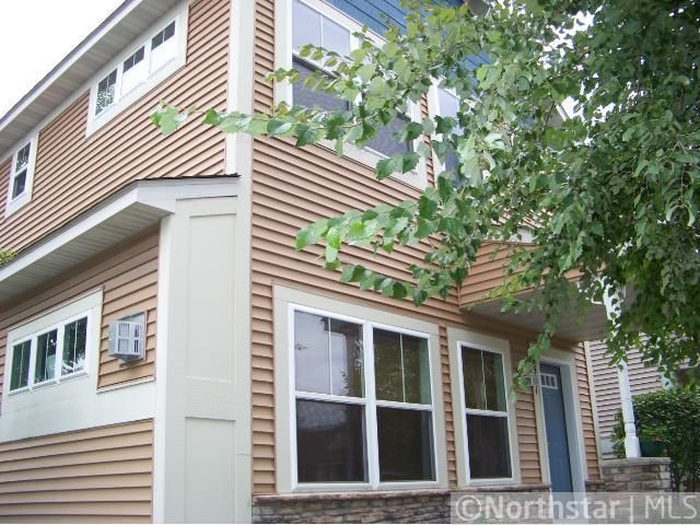 8501 Vickors Ln, Brooklyn Park, MN 55443