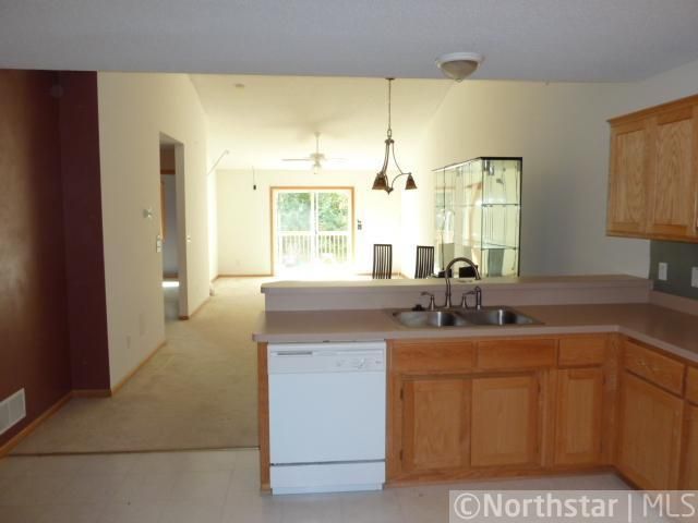 186 Pheasant Ridge Dr, Montrose, MN 55363