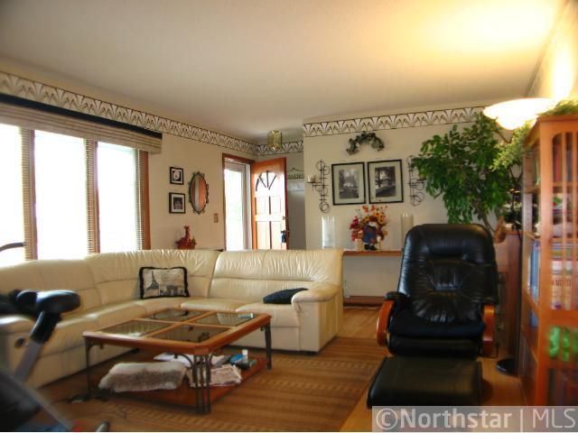 6019 Xerxes Ave N, Brooklyn Center, MN 55430