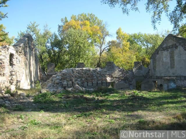 201 Railway St N, Dundas, MN 55019