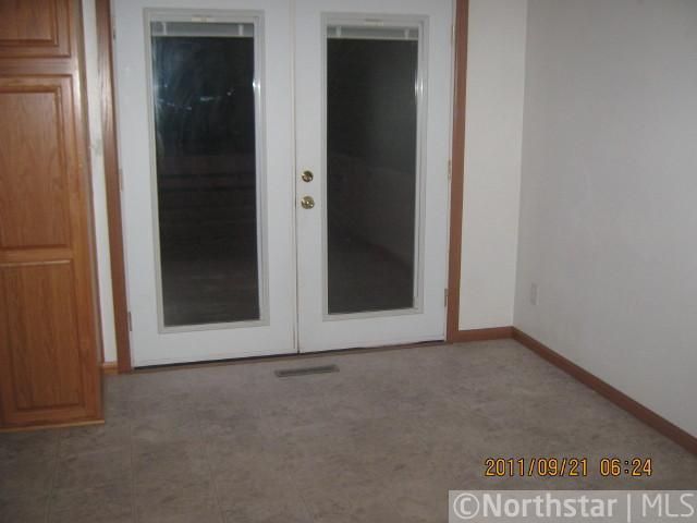 585 23rd St NE, Owatonna, MN 55060