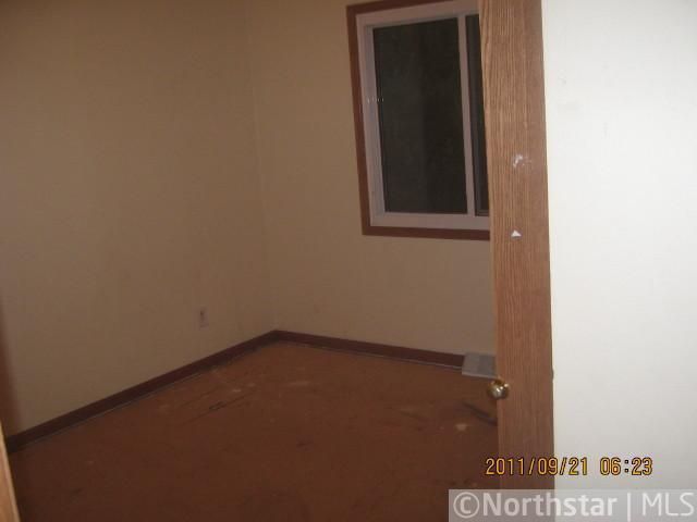 585 23rd St NE, Owatonna, MN 55060