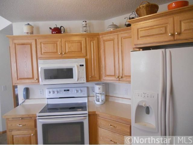 5661 Lambert Ave NE, Albertville, MN 55301