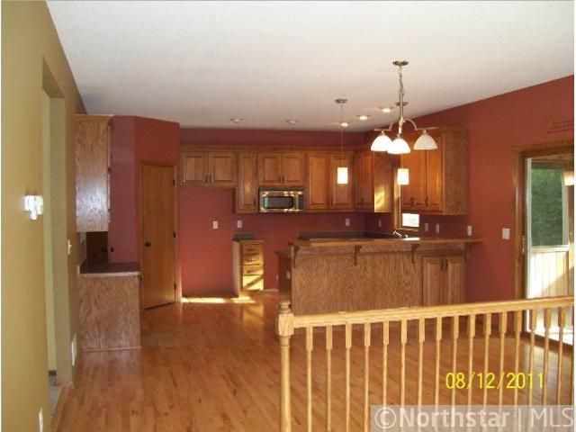 13839 274th Ct, Lindstrom, MN 55045