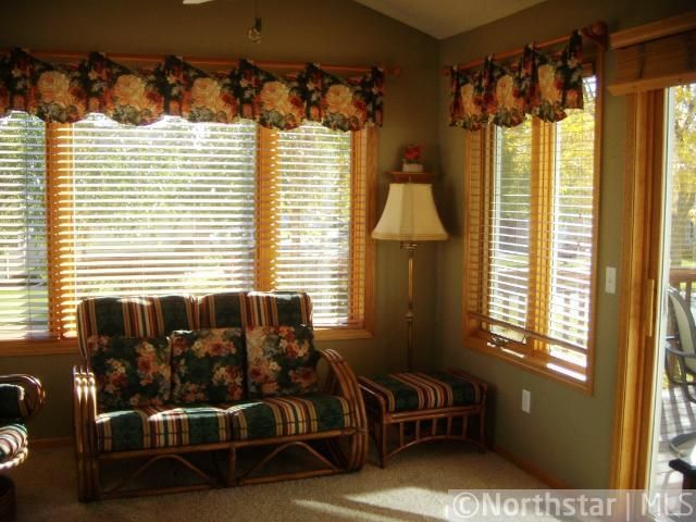 4485 Lakeshore Ter, Eagan, MN 55122
