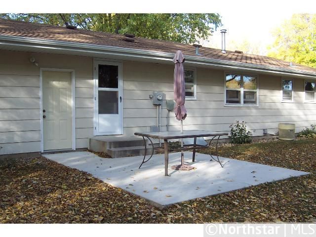 108 5th St SW, New Prague, MN 56071