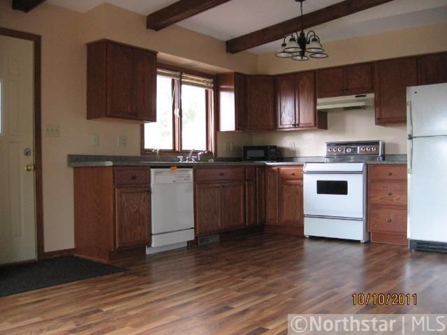 430 Riedell Ct, Red Wing, MN 55066