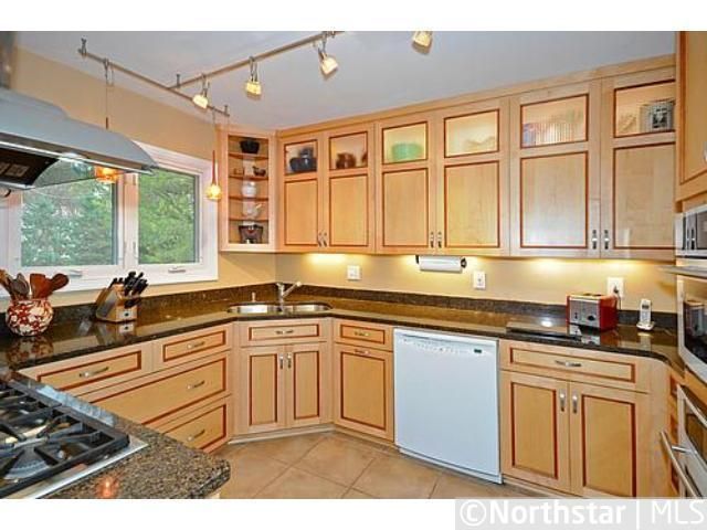 4817 Ensign Ave N, New Hope, MN 55428