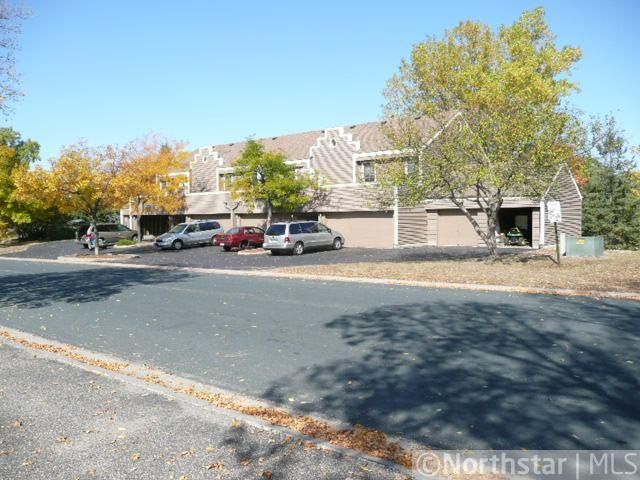 912 Wescott Sq #302, Eagan, MN 55123