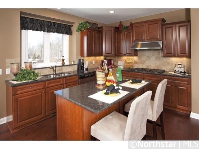 4110 Pipewood Ln, Excelsior, MN 55331