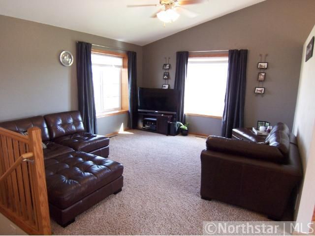 124 Jasmine Ln, Saint Joseph, MN 56374