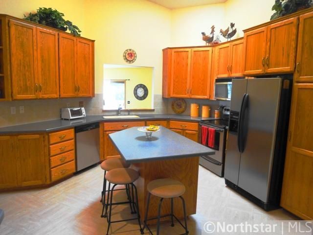 13244 Kerry Ln, Eden Prairie, MN 55346