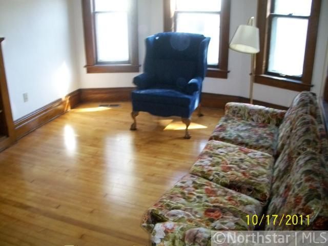 826 Division St, Brownton, MN 55312