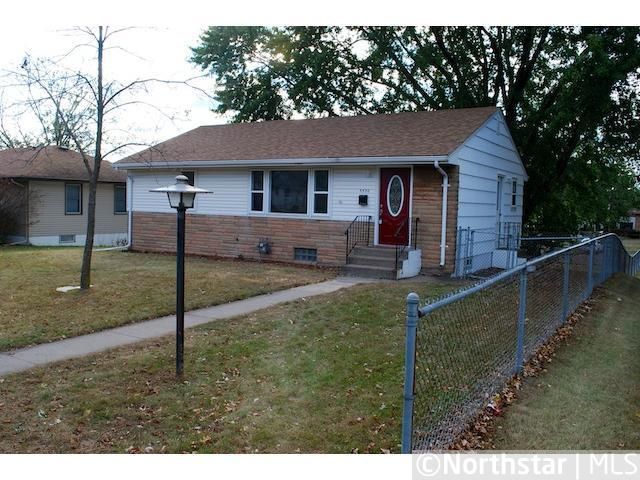 5330 5th St NE, Fridley, MN 55421