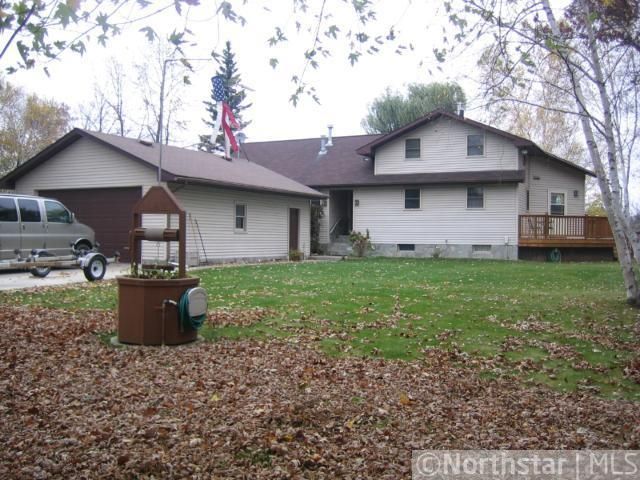 31612 Lowry Cir, Cushing, MN 56443