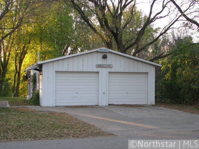 511 N Austin Ave, Litchfield, MN 55355