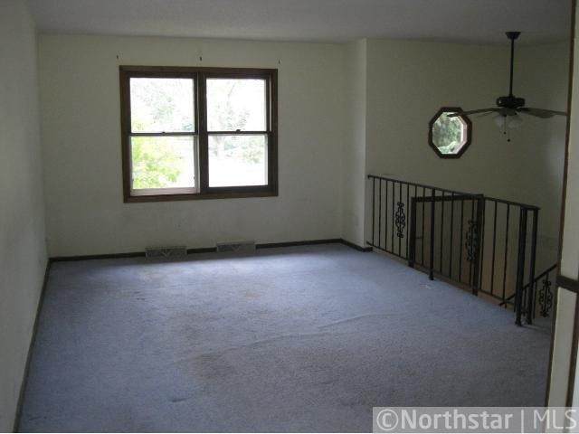 288 Cottage Ave W, Saint Paul, MN 55117