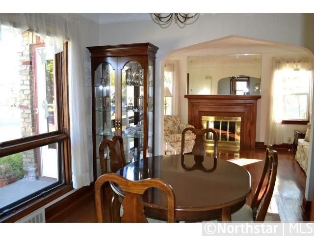 1565 Griggs St N, Saint Paul, MN 55108