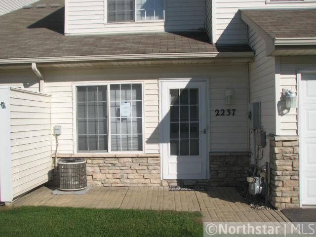2237 Affirmed Dr, Shakopee, MN 55379
